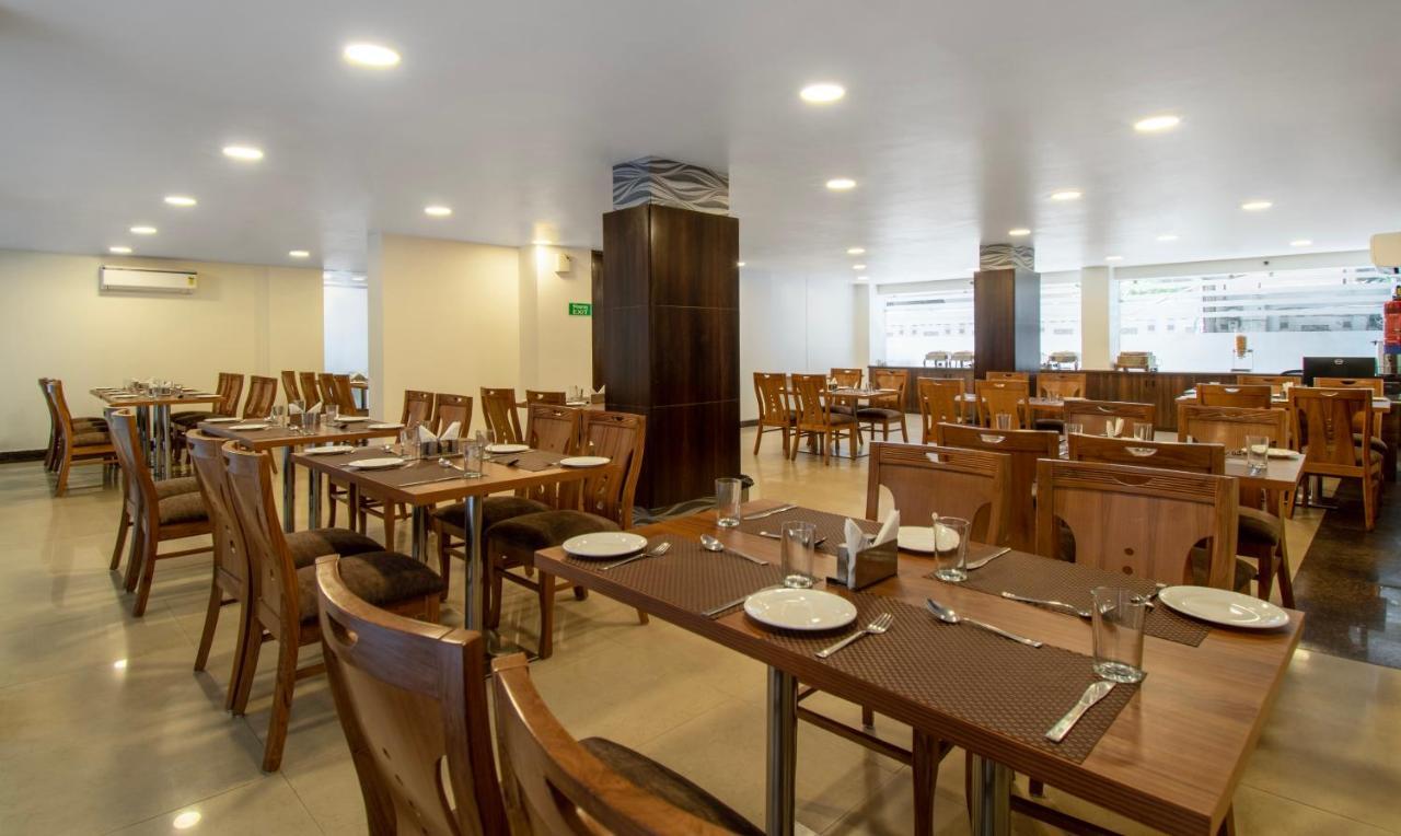 Hotel Treebo Premium Rose Mallow New Delhi