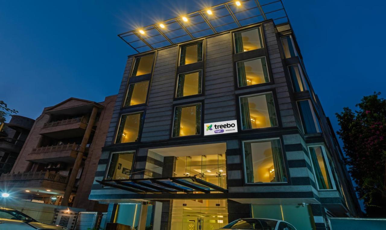 Hotel Treebo Premium Rose Mallow New Delhi