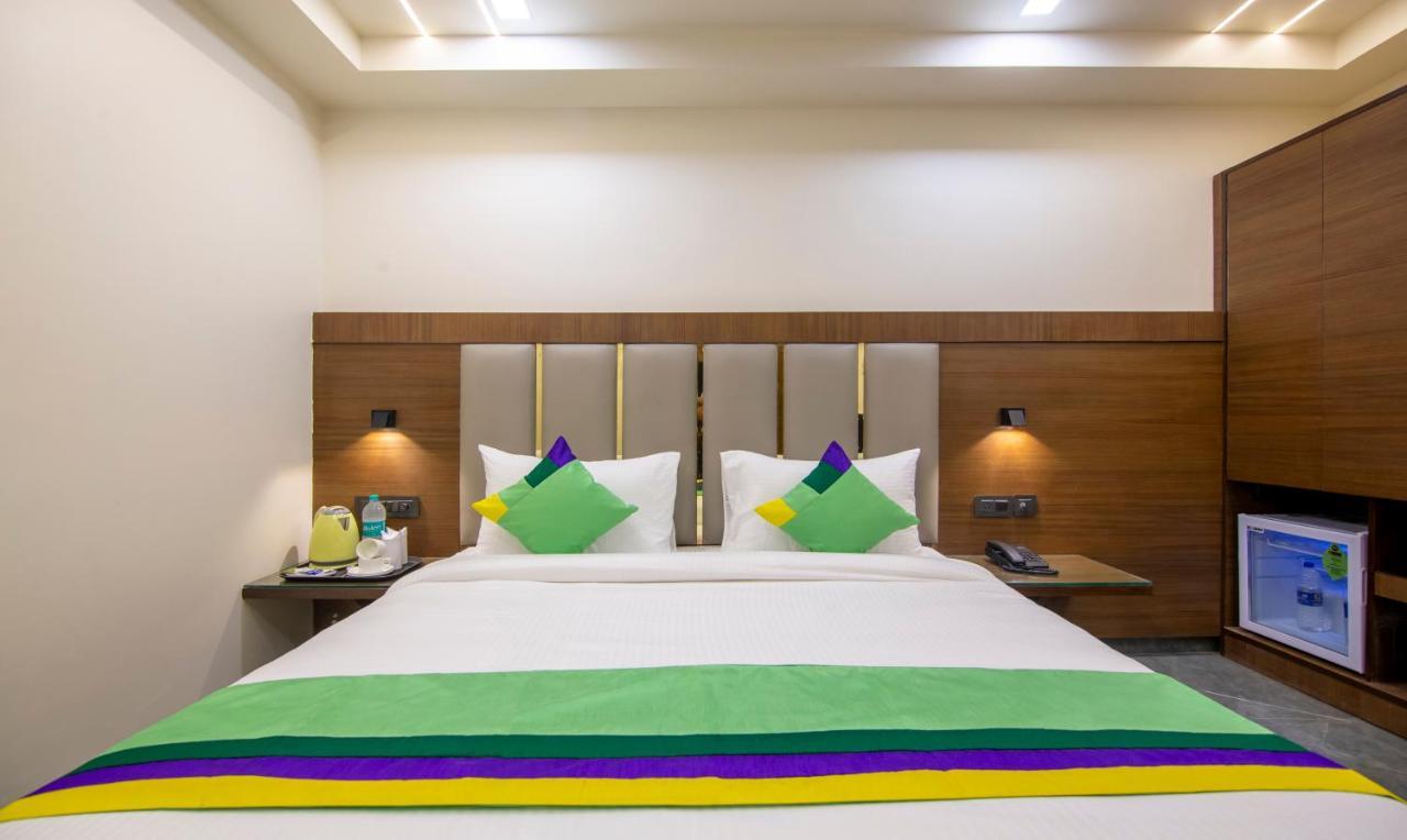 Treebo Royal Comfort Hotel