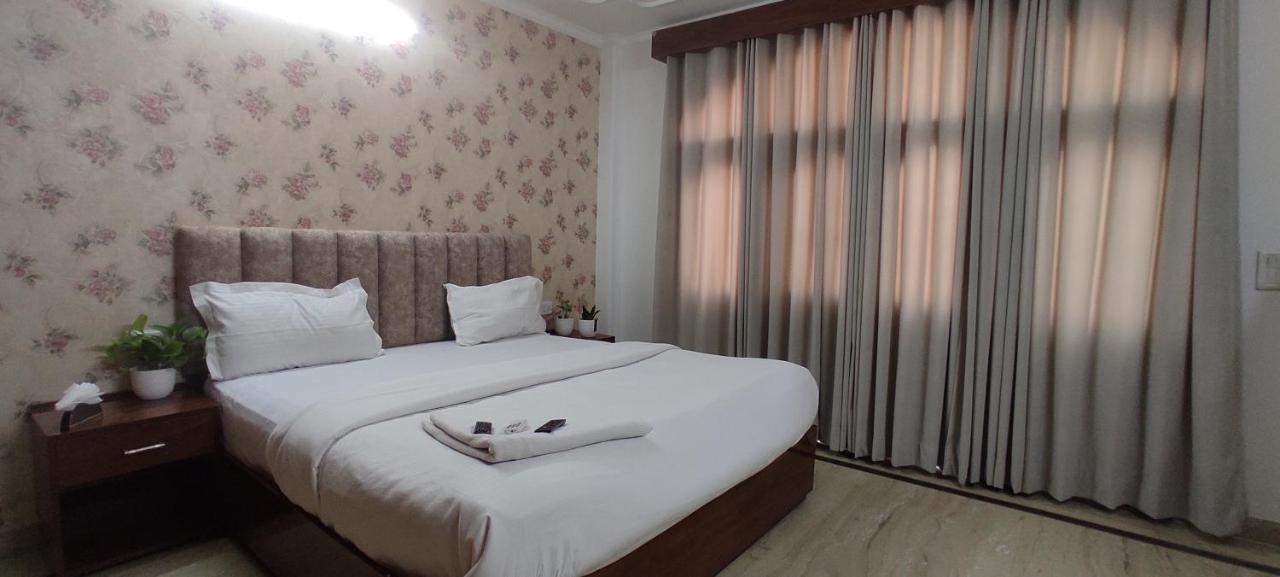 Soft Petal Residency Near Delhi International Airport Hotel Nova Deli