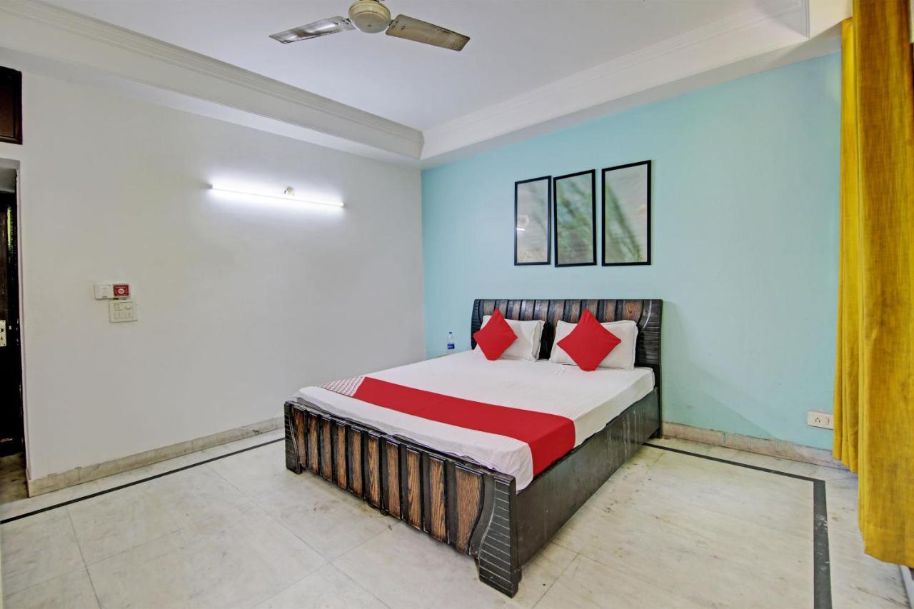 Hotel O Spacious 4*