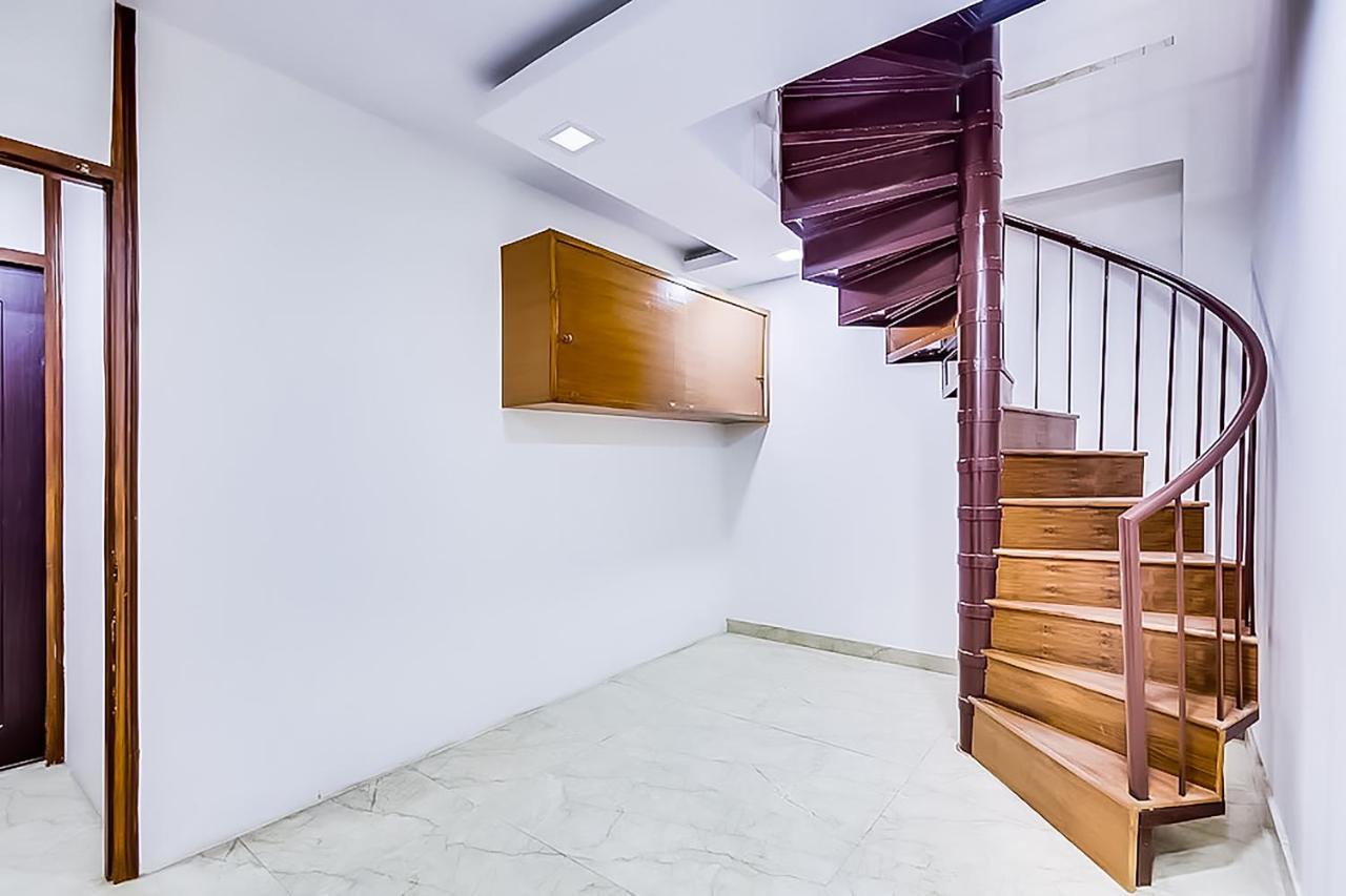 Roomshala 111 Cosy Nook - Hauz Khas 3*