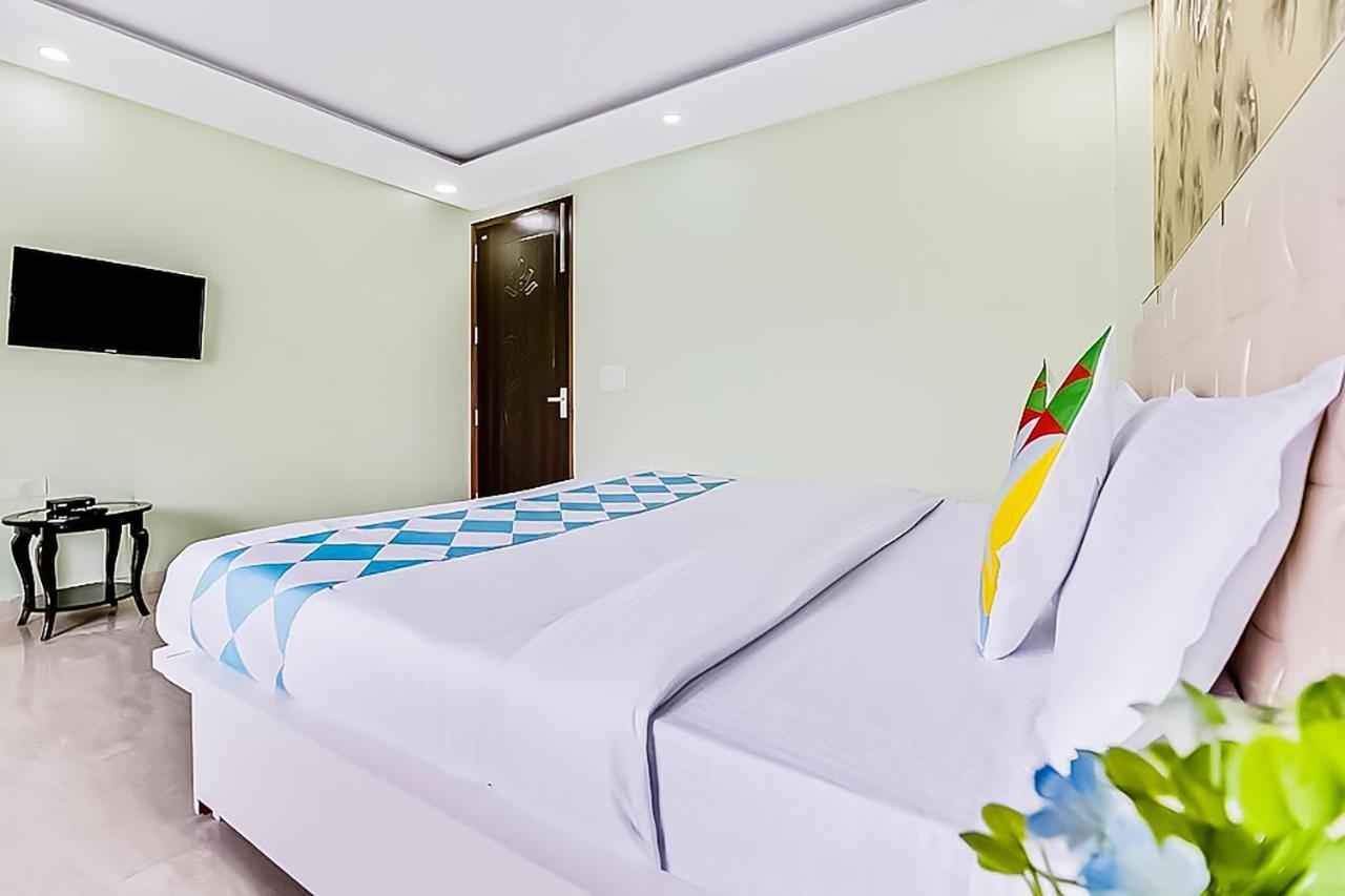 Roomshala 111 Cosy Nook - Hauz Khas 3* Nova Deli