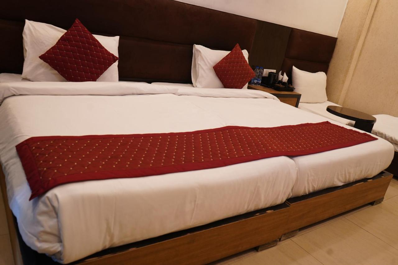 O Delhi, Near Metro Station Karol Bagh Hotel Nova Deli