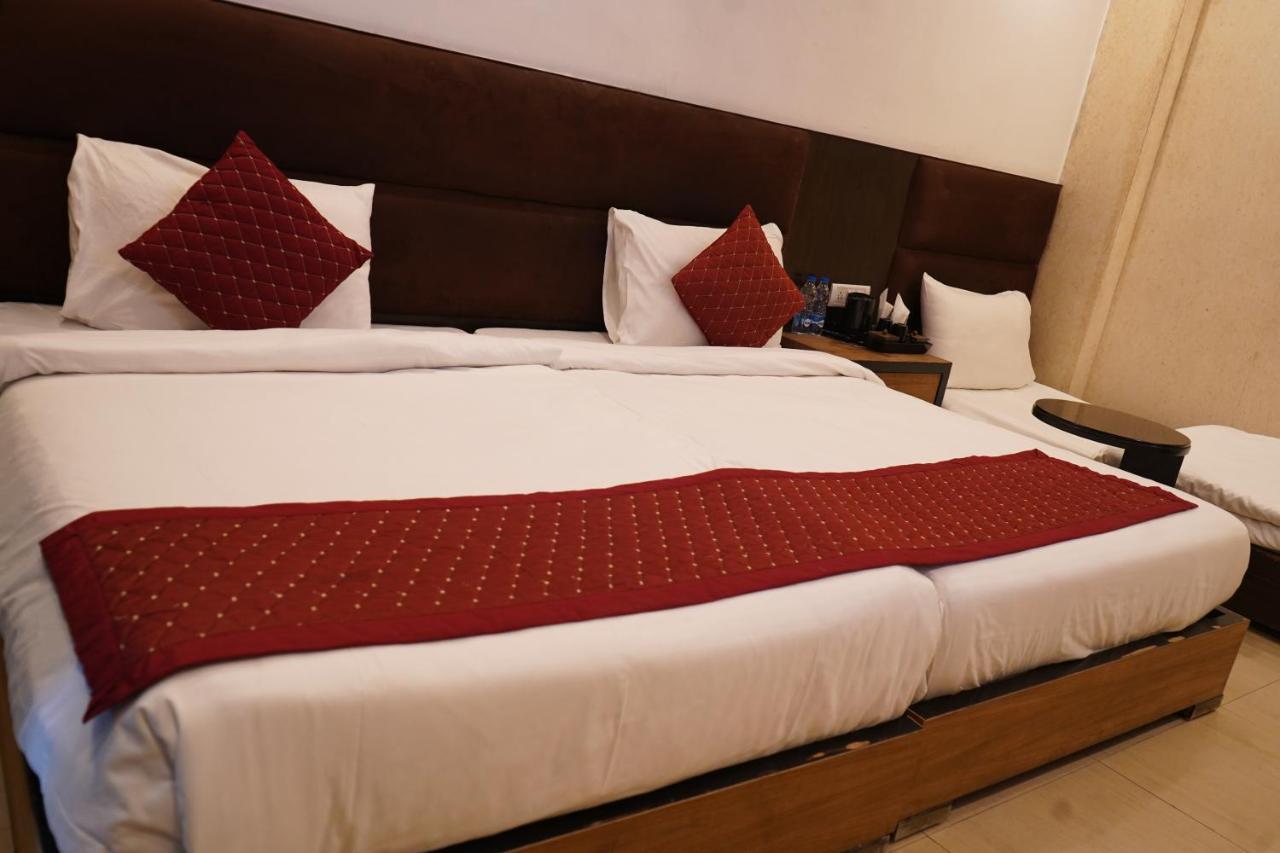 Hotel O Delhi, Near Metro Station Karol Bagh 3*