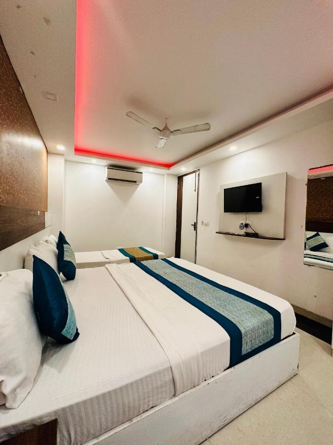 Hotel Palm Majestic At Airport Nova Deli