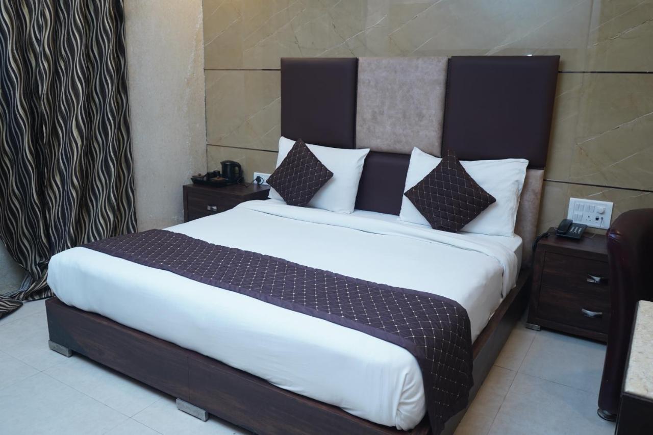 O Delhi, Near Metro Station Karol Bagh Hotel
