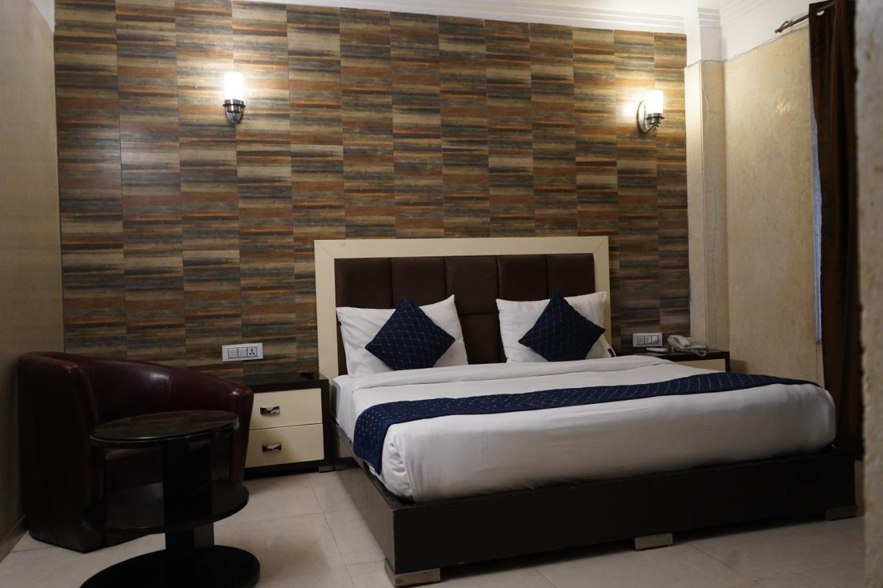 O Delhi, Near Metro Station Karol Bagh 3* Nova Deli