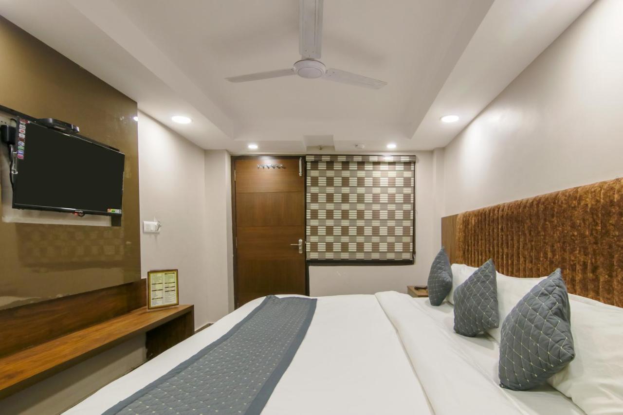Hotel Anand - Delhi New Delhi