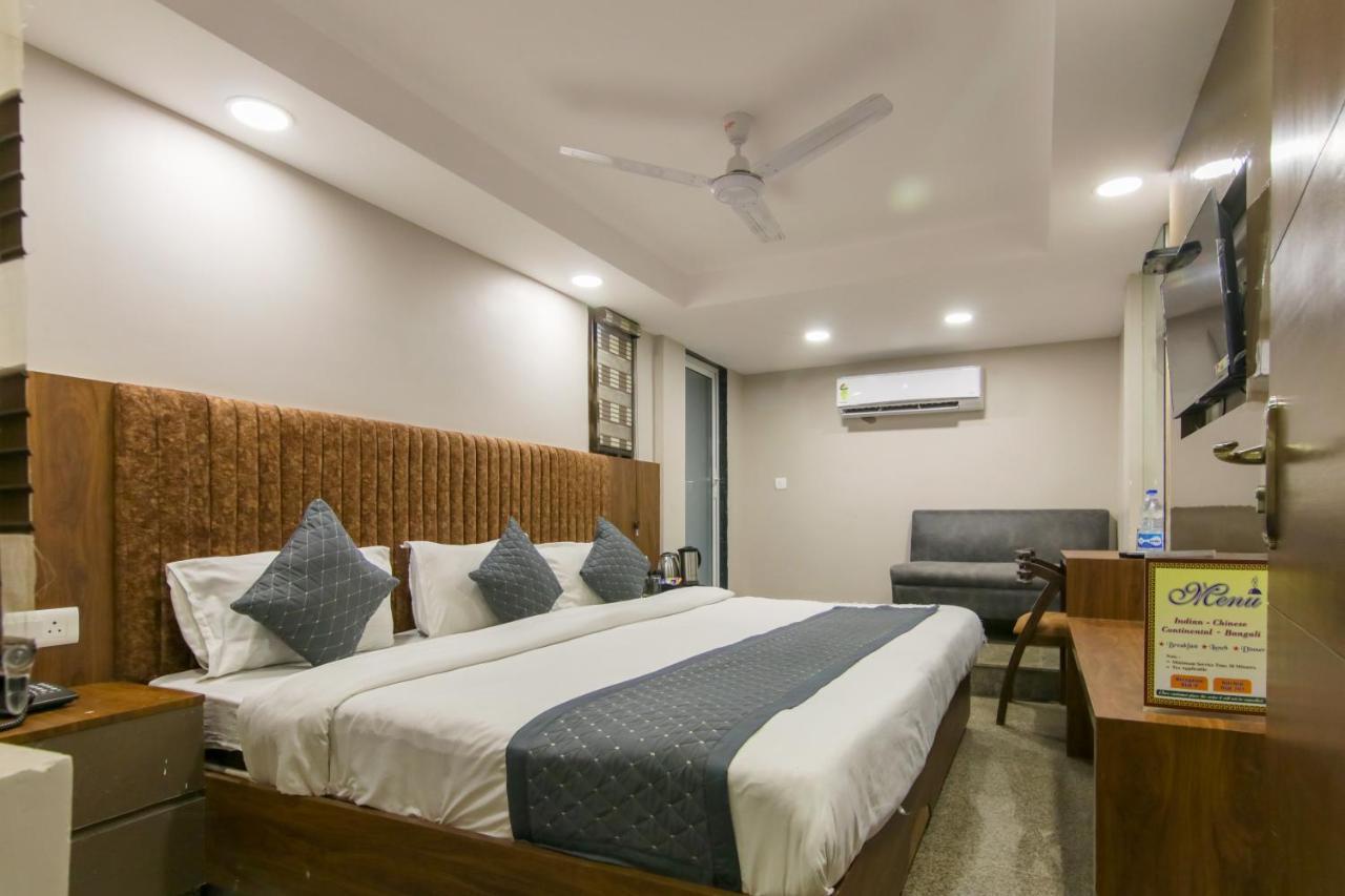 Anand - Delhi Hotel