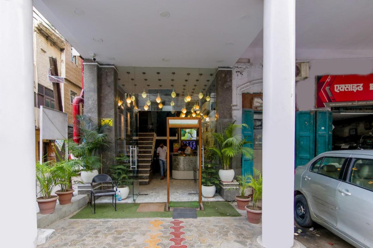 Anand - Delhi Hotel 4*