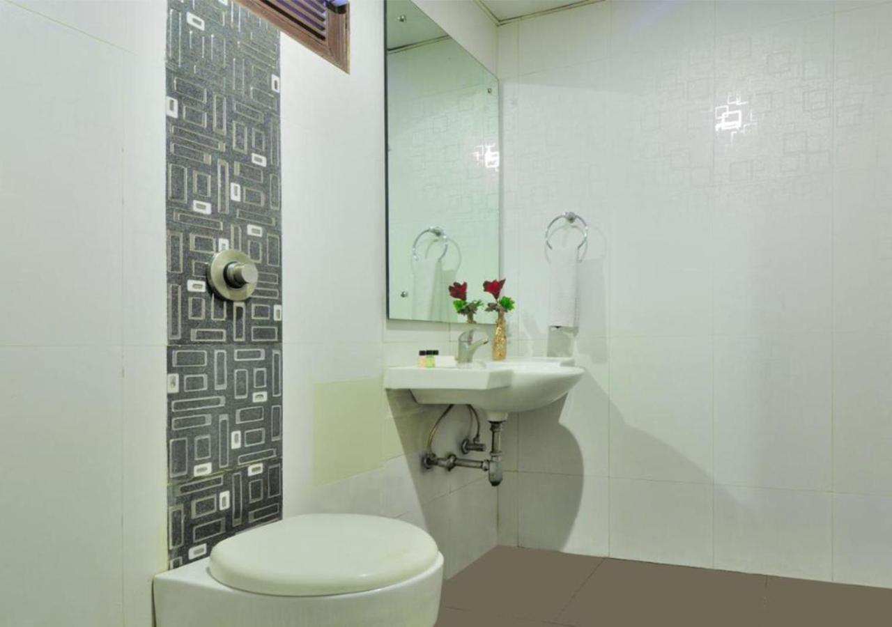 The Raj Hotel 4*