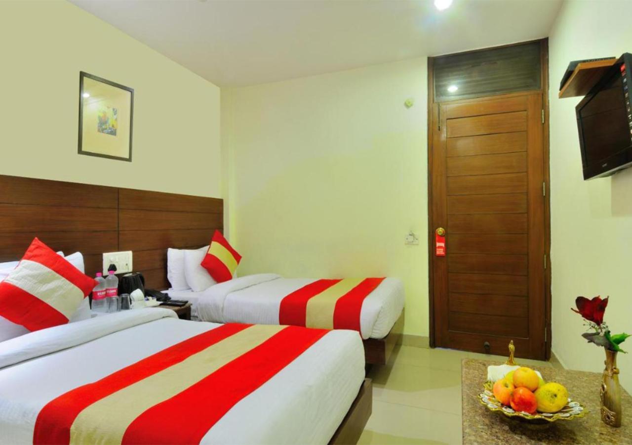The Raj Hotel New Delhi