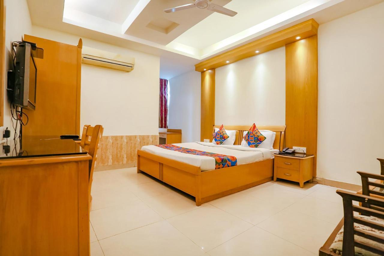 Fabhotel Clark Height Patel Nagar Hotel Delhi (National Capital Territory of India)