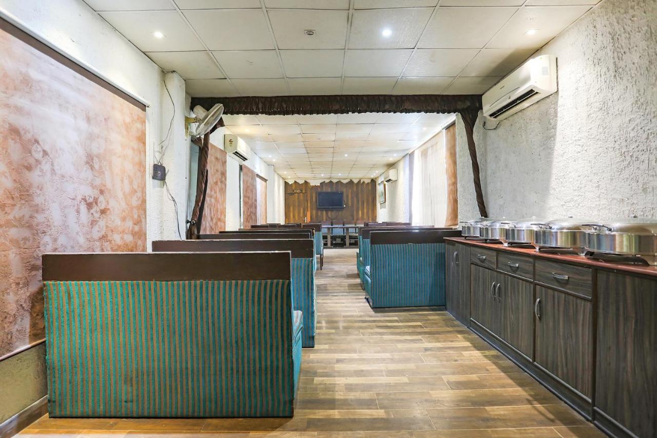 Hotel Fabhotel Clark Height Patel Nagar 3*