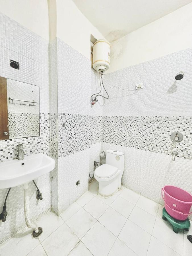 Aero Indus Near Airport 3*