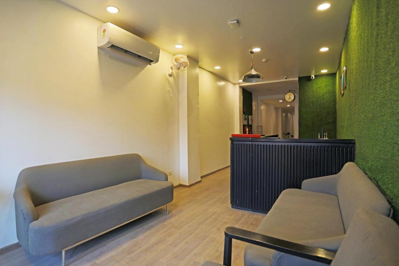 Yellow Chilli Britannia Chowk- Couple Friendly Local Id Accepted 3*