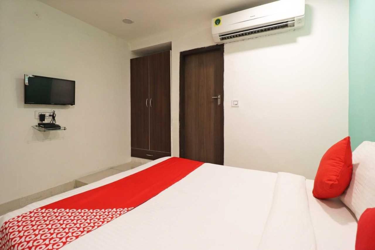 Hotel O Seven Heaven