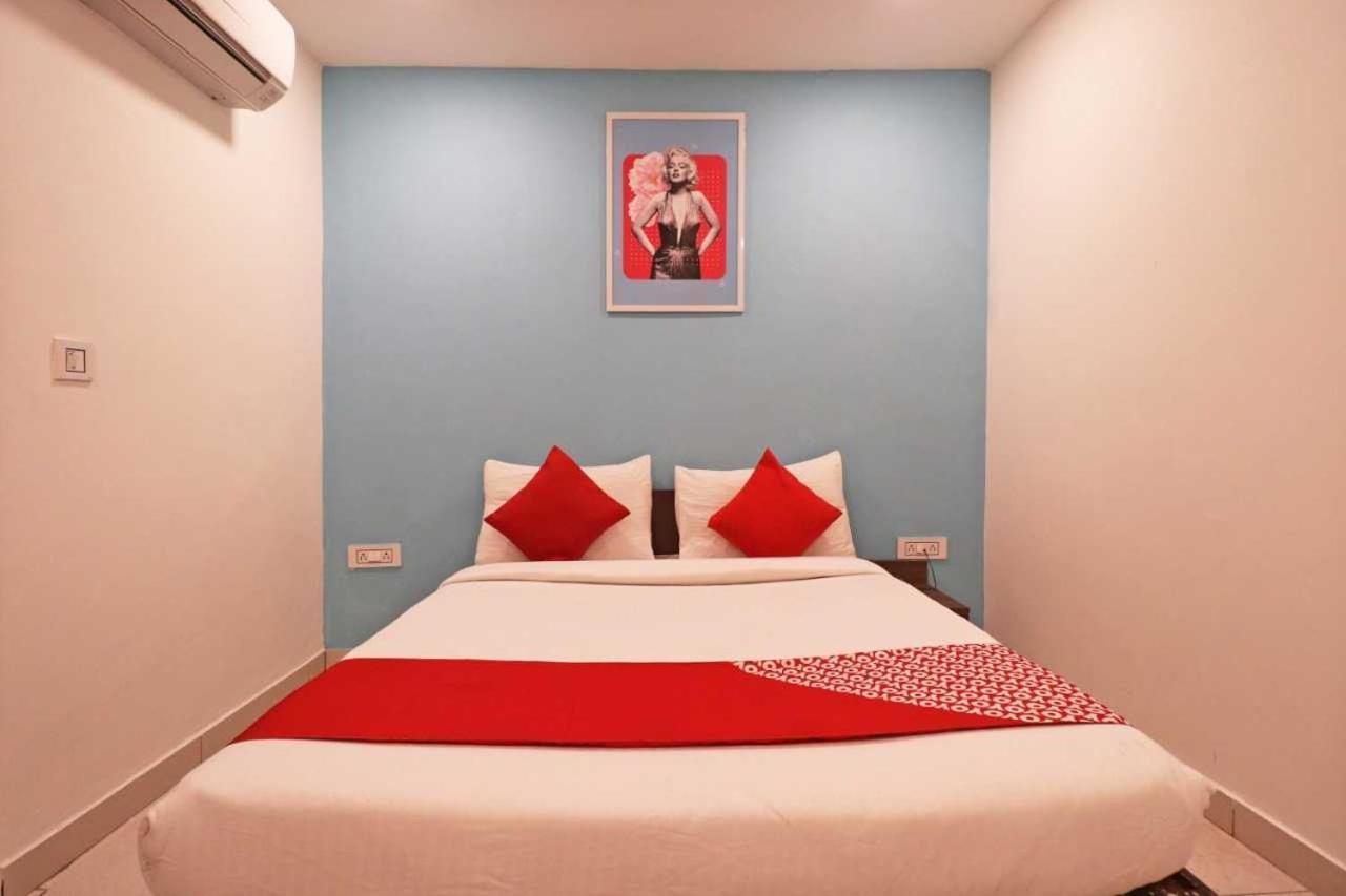 Hotel O Seven Heaven New Delhi