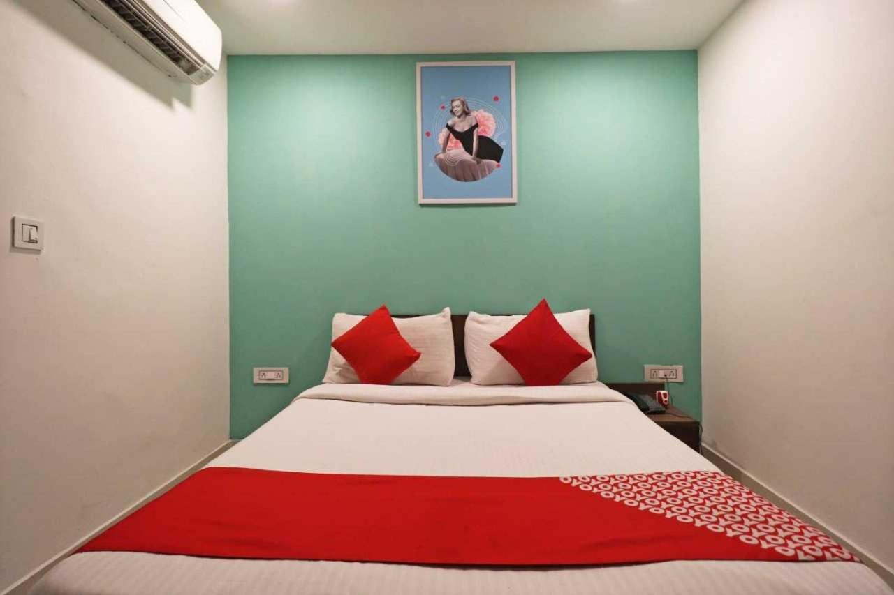 Hotel O Seven Heaven
