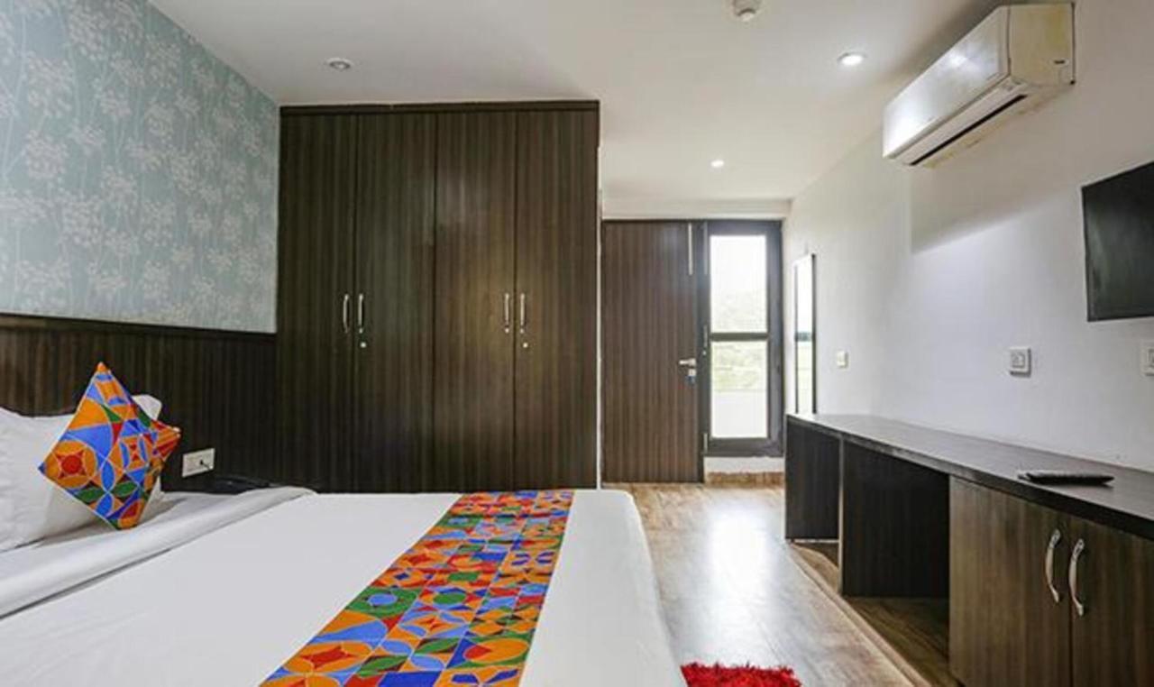 Fabexpress Rg 3* New Delhi