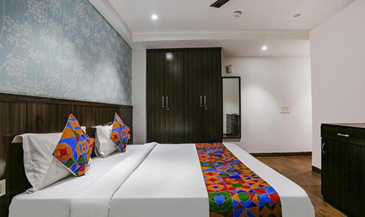 Fabexpress Rg Hotel New Delhi