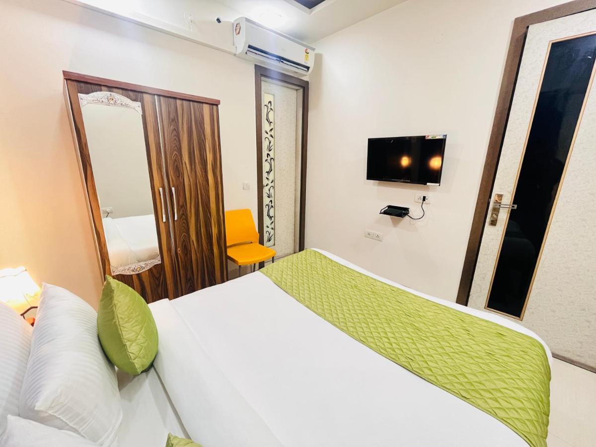 Bed & Breakfast Park Pride Pitampura New Delhi, Couple Friendly
