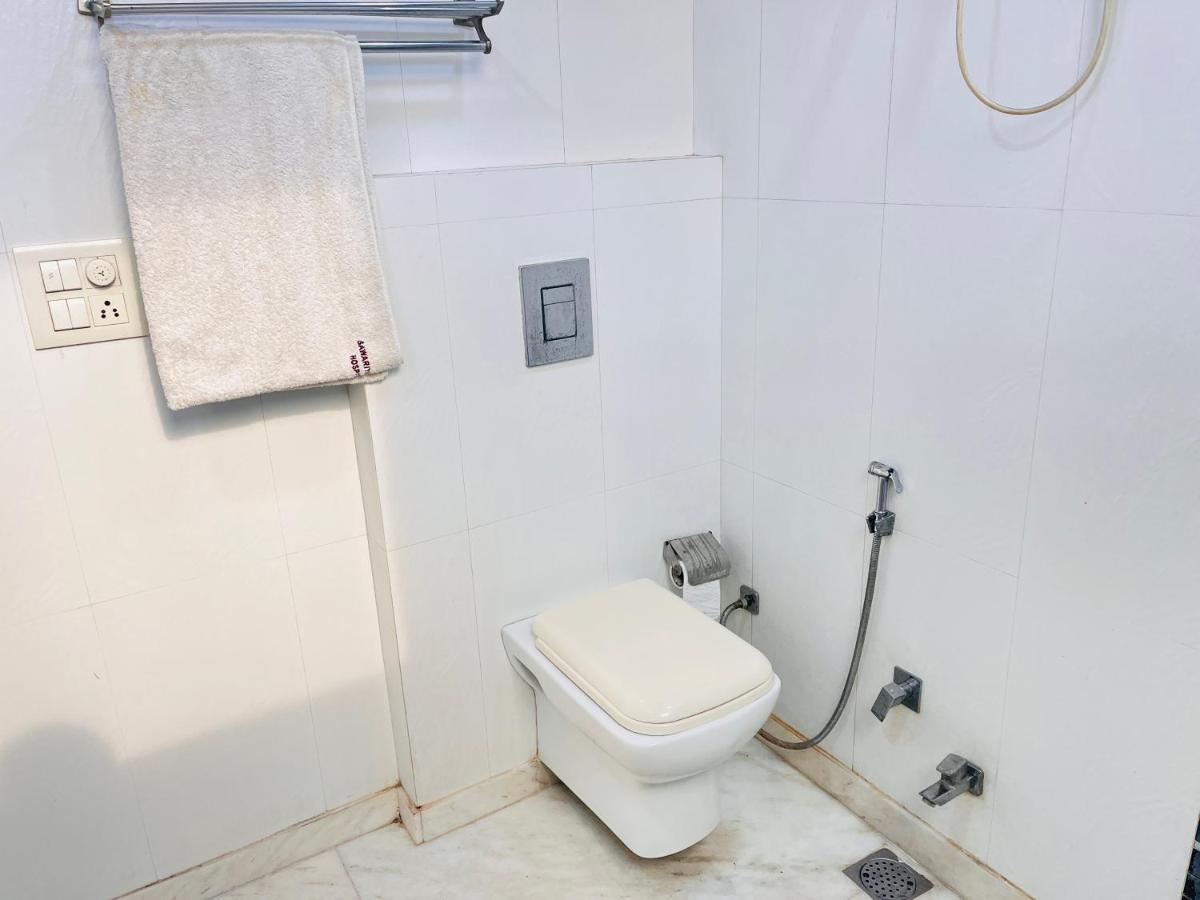 Bed & Breakfast Park Pride Pitampura New Delhi, Couple Friendly New Delhi