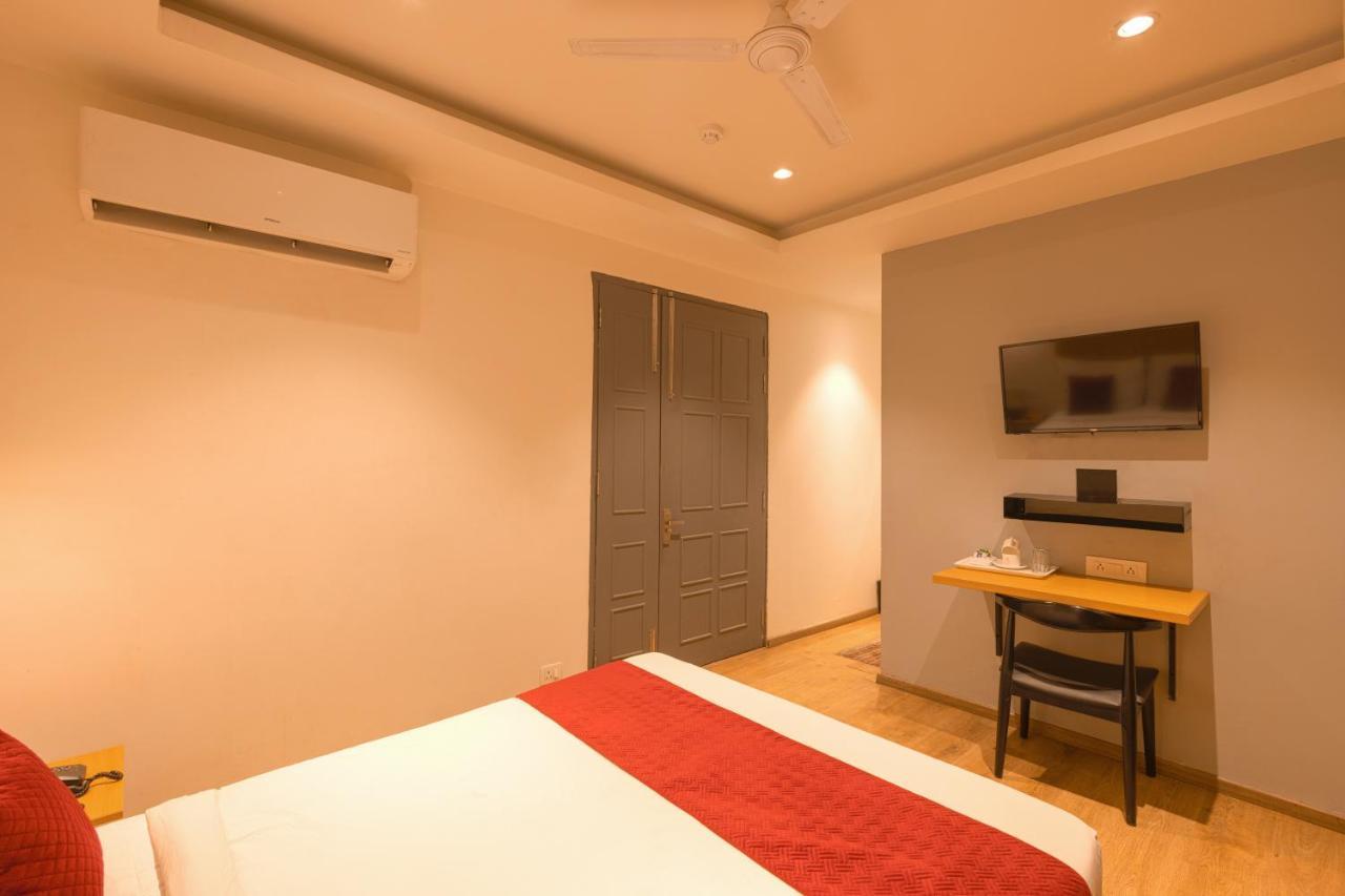 Gt At Delhi Airport Hotel New Delhi