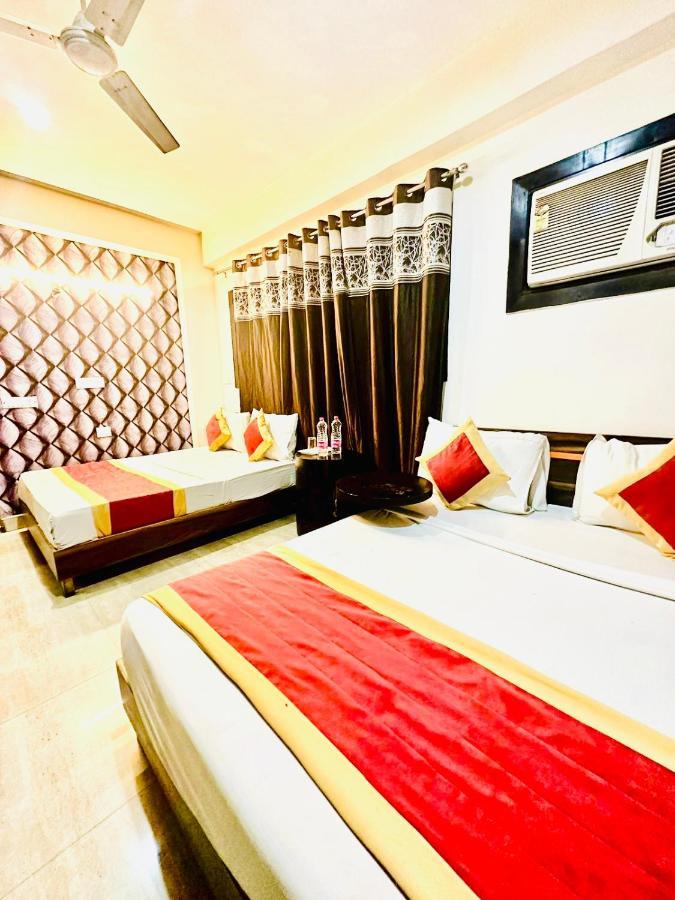 Heritage Park At Delhi Airport Hotel