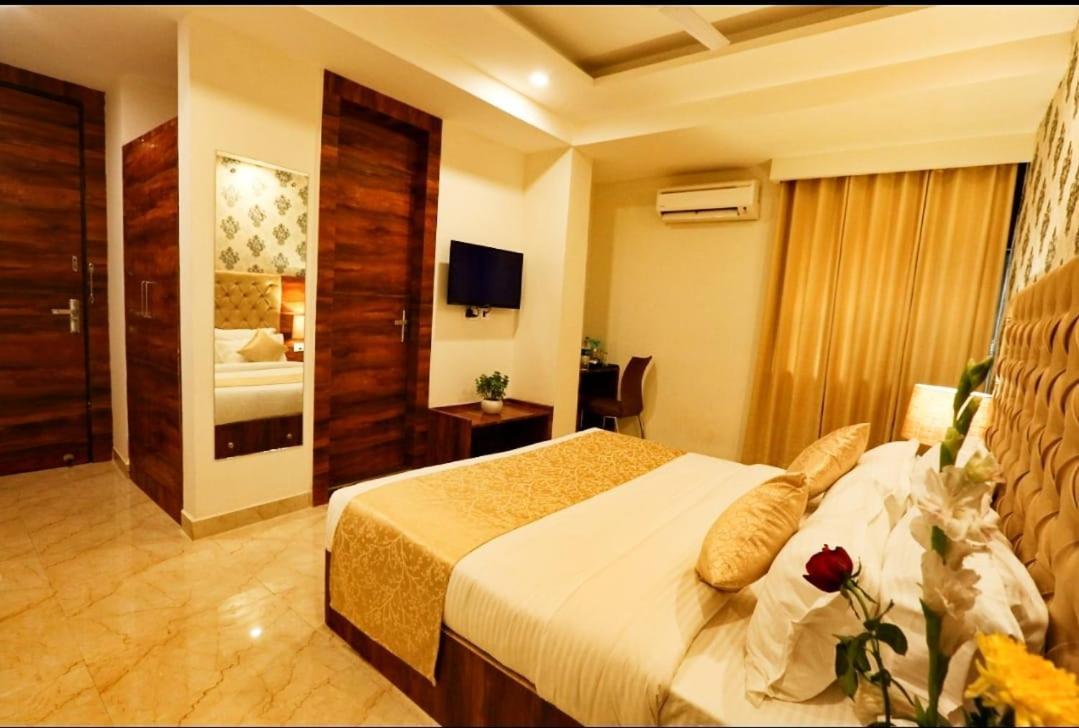Hotel Ventus By Anvi Near Delhi Airport 3*