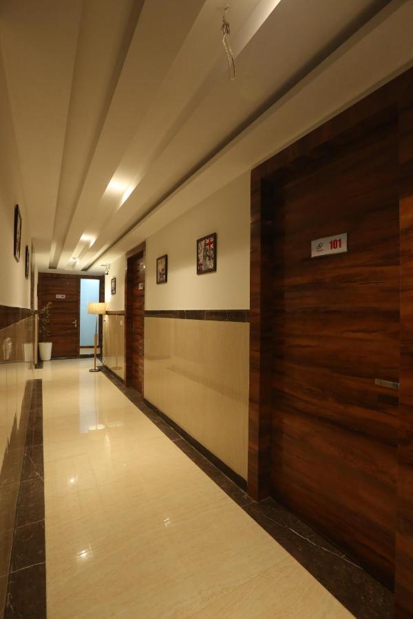 Hotel Ventus By Anvi Near Delhi Airport