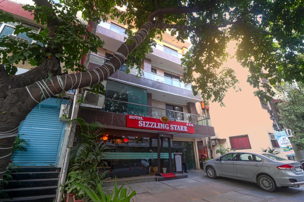 Hotel Sizzling Starr New Delhi