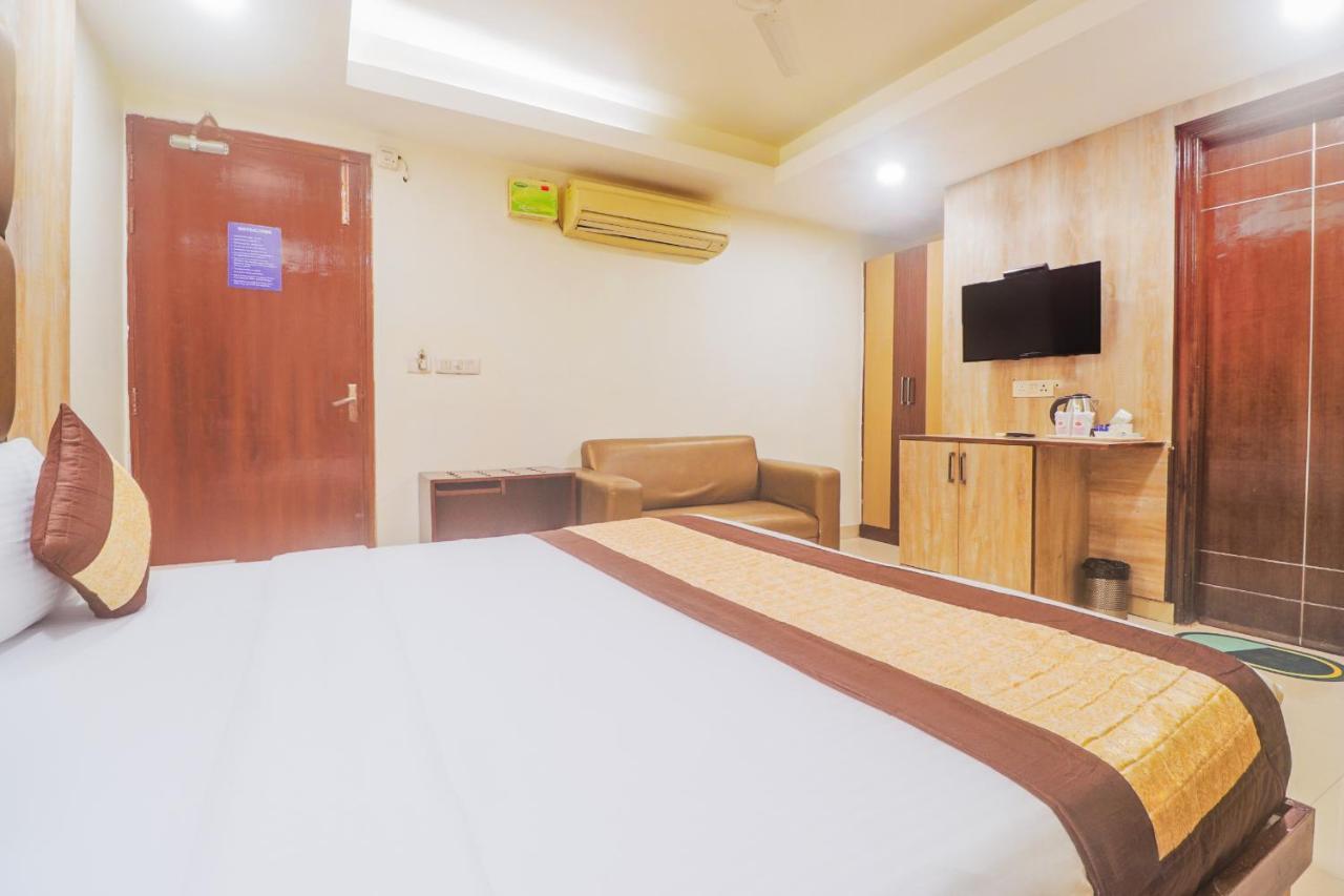 Sizzling Starr 3* New Delhi