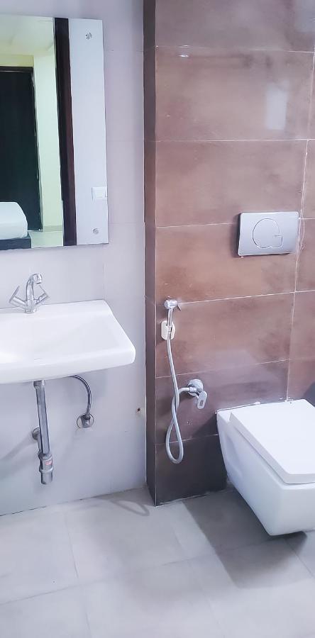 Hotel The Lisa Homes In Dwarka Sector-7