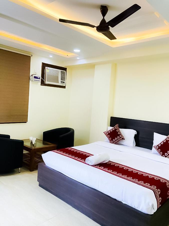 Hotel The Lisa Homes In Dwarka Sector-7