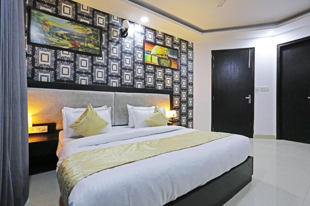 The Olive Near Delhi Airport 4*