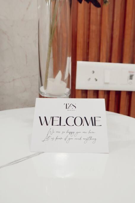 The Luxe In Delhi