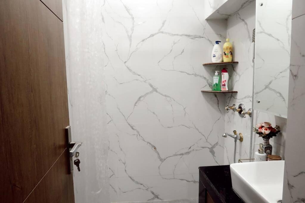 Apartment The Luxe In Delhi *