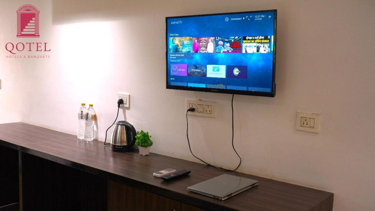 Apartment Qotel Rajouri Garden Above Ritu Marbel Near Rajouri Garden Metro Station