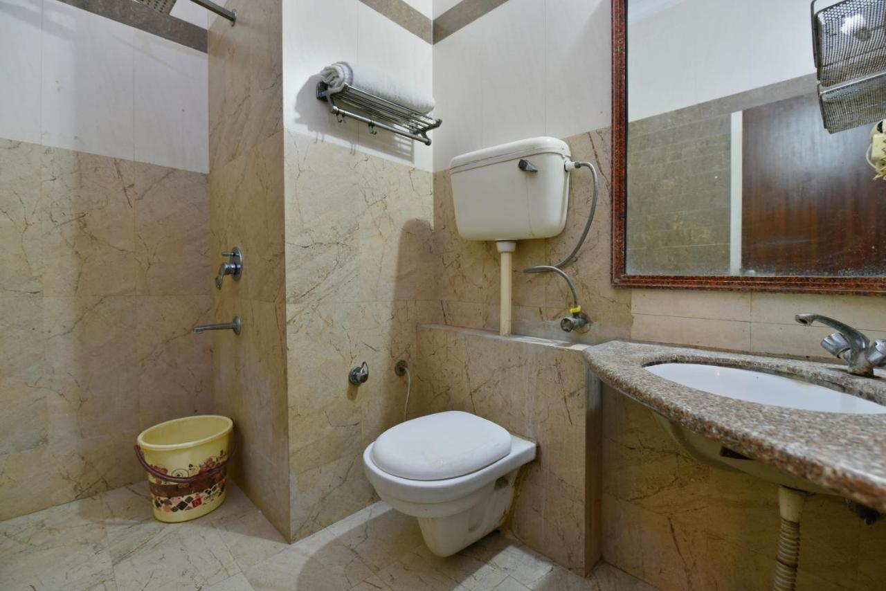 Revels By A1rooms Hotel New Delhi