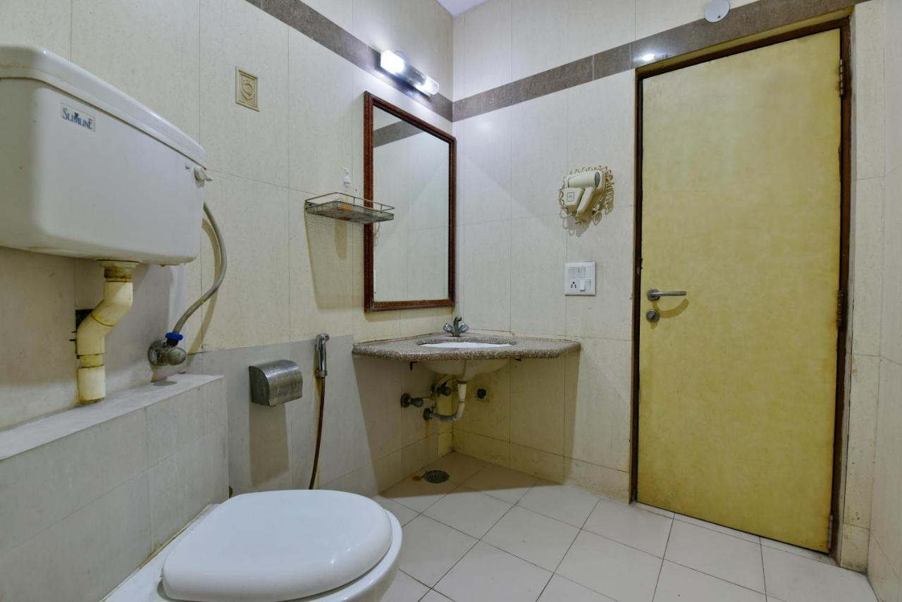 Revels By A1rooms Hotel New Delhi