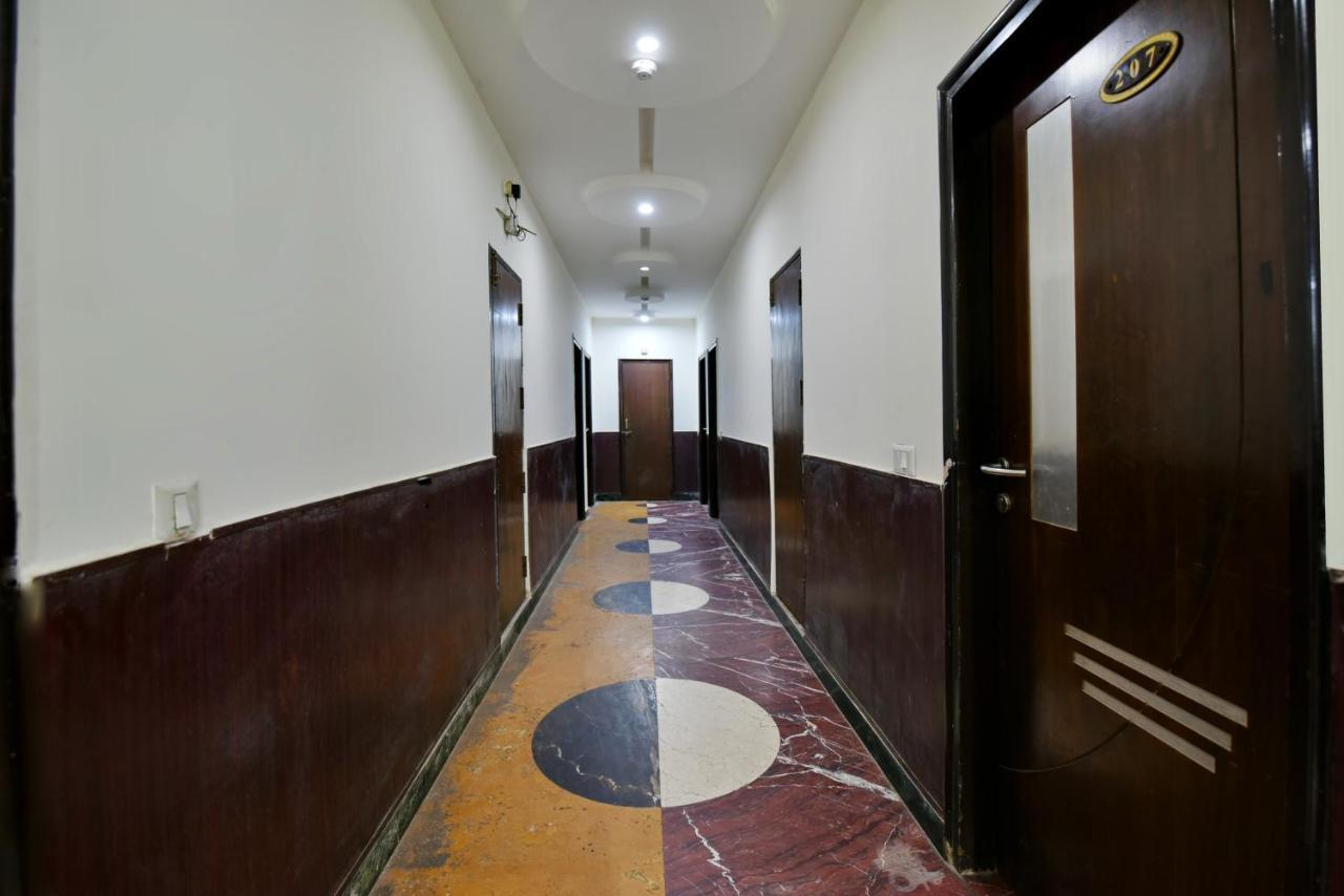 Revels By A1rooms Hotel