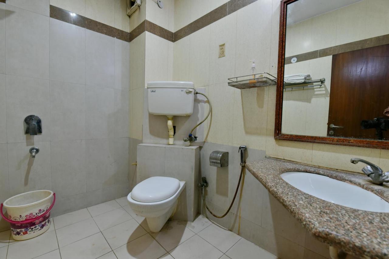 Hotel Revels By A1rooms