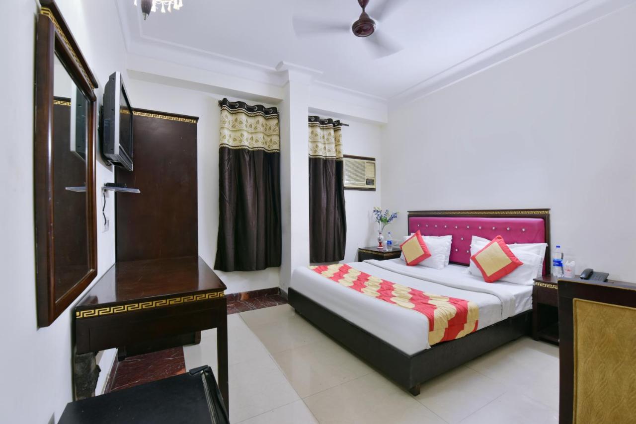 Revels By A1rooms New Delhi