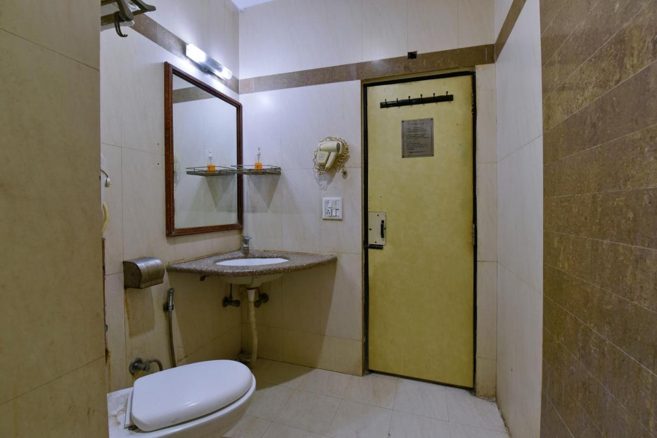 Hotel Revels By A1rooms