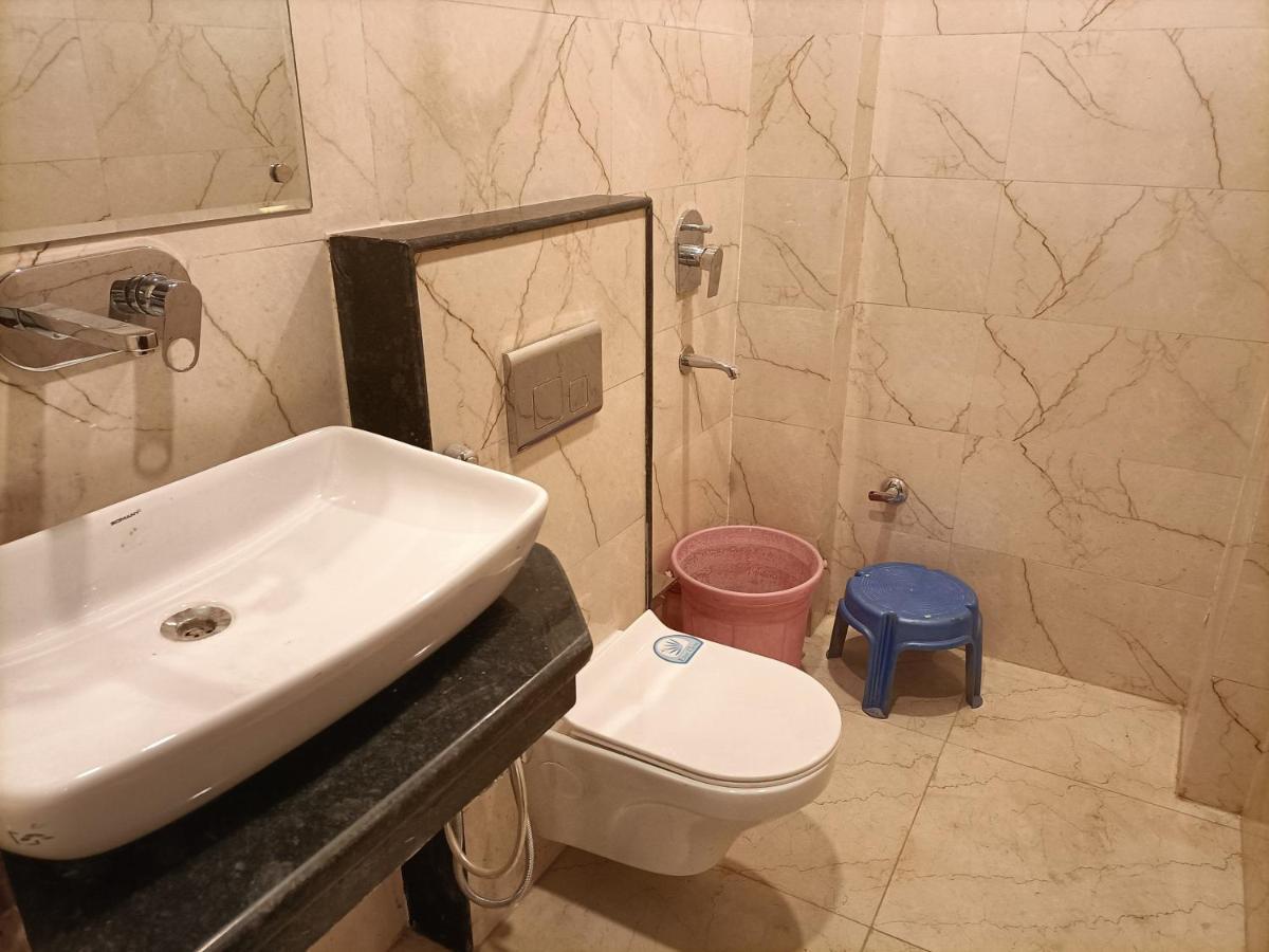 Hotel Ambience Plaza Near Igi Airport Delhi 4* Nova Deli