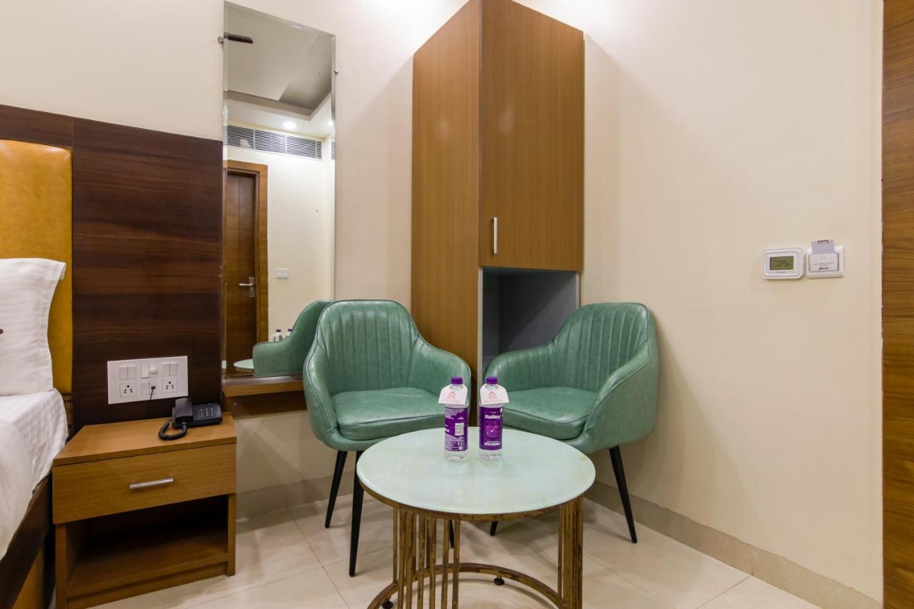 The Royal Rosette - Near Connaught Place Hotel New Delhi