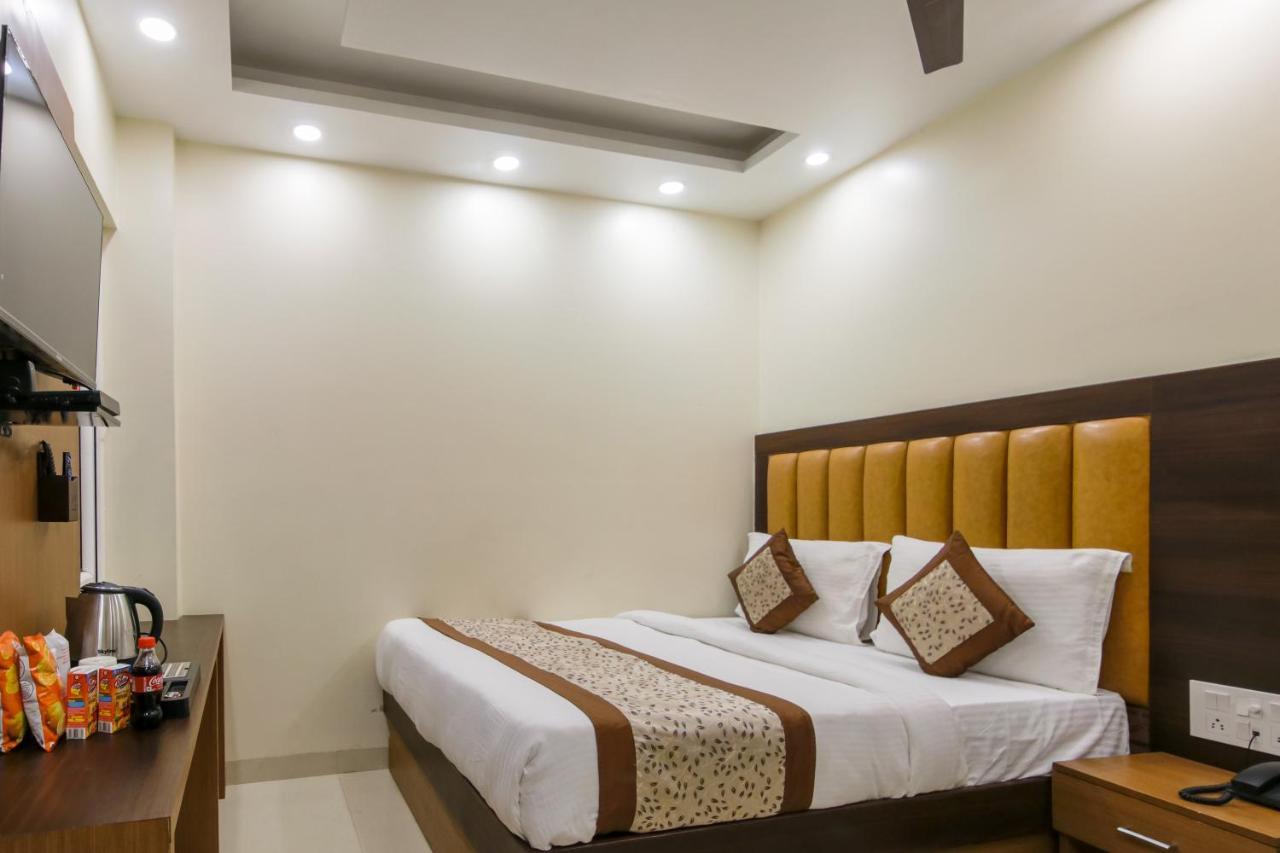 The Royal Rosette - Near Connaught Place Hotel 3*
