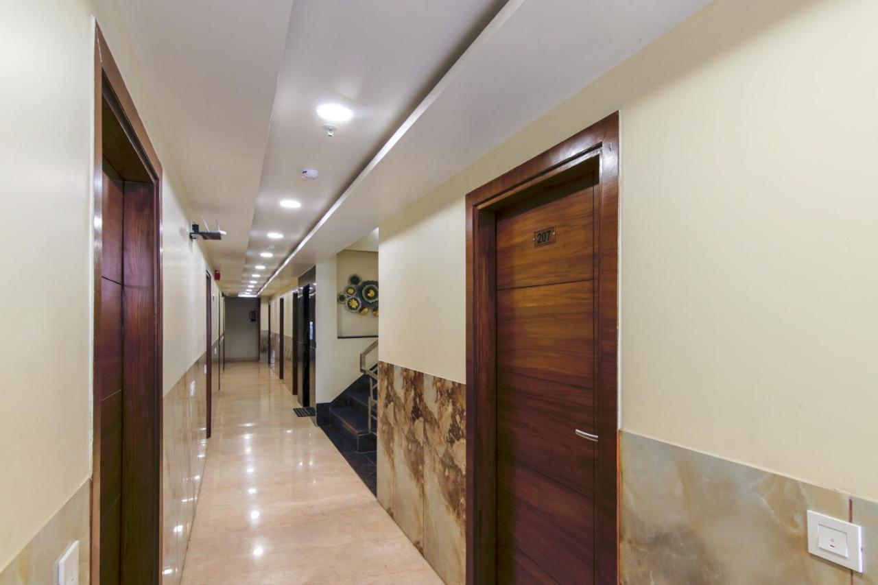 The Royal Rosette - Near Connaught Place 3*